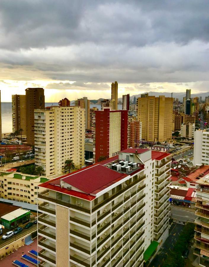 Piscis Of The Sea Benidorm Apartment Bagian luar foto